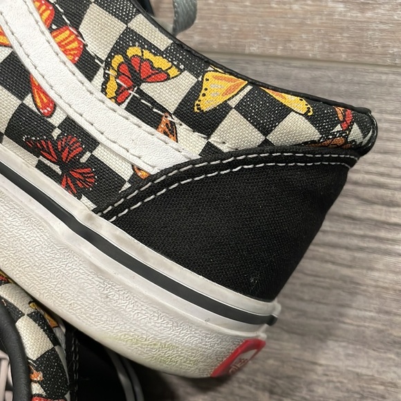 VANS Ward Monarch Butterflies Canvas Old Skool Sneakers - Picture 8 of 11